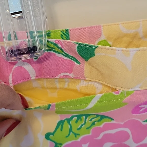 LILLY PULITZER Cropped Pink White Green Yellow Flower Print Pants Size 2 - Picture 13 of 13